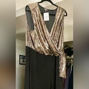 Elegant Black and Gold one piece pants
